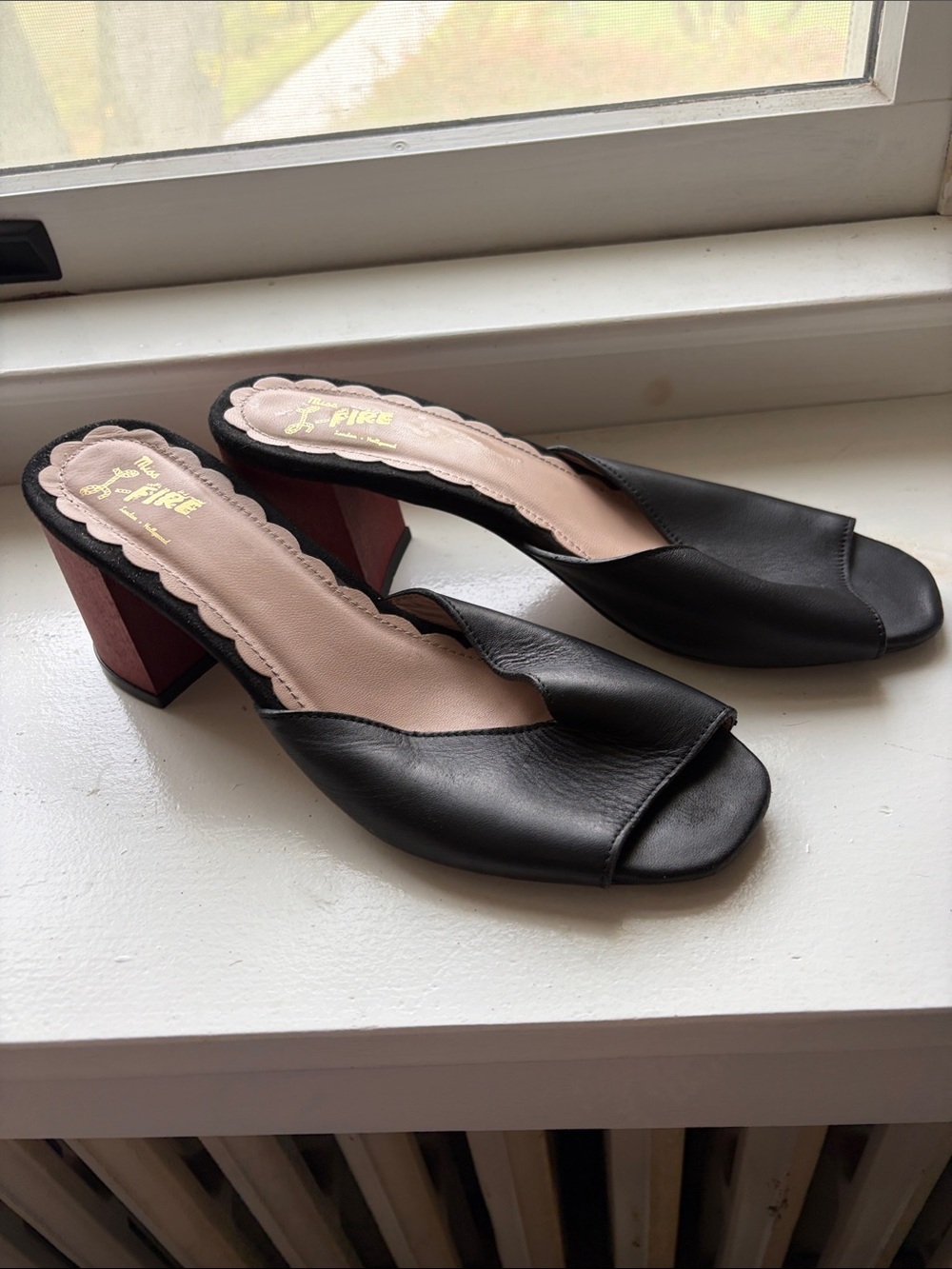 L-Fire Mules - Picture 3 of 5